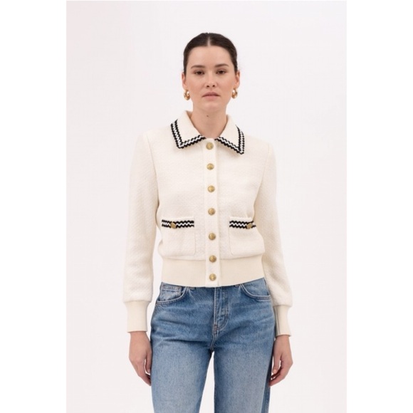 9437 Ecru Plaid No Collar Jacket